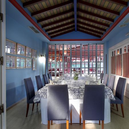Exe Gran Hotel Solucar Sanlúcar la Mayor Ресторант снимка