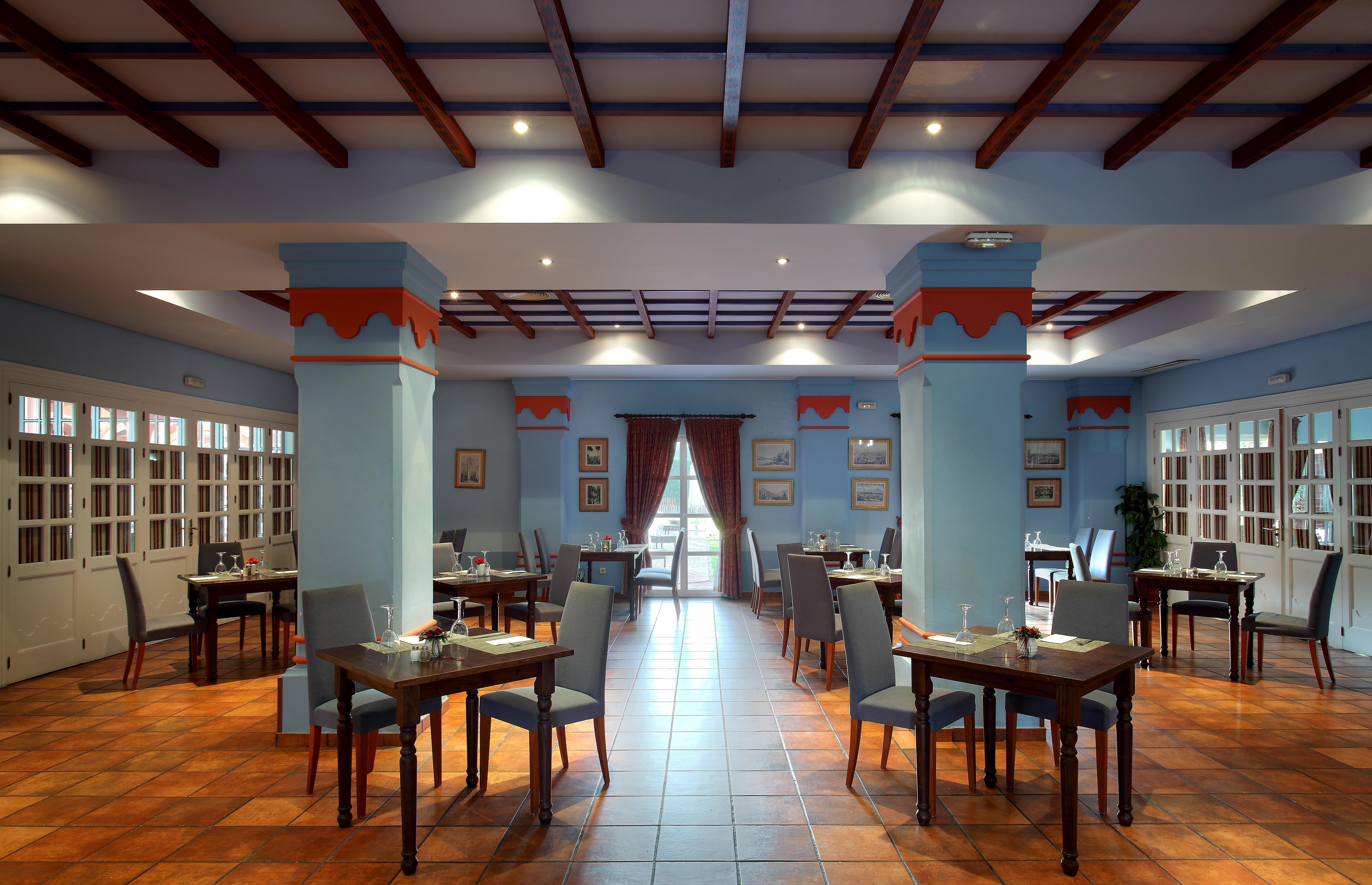Exe Gran Hotel Solucar Sanlúcar la Mayor Екстериор снимка