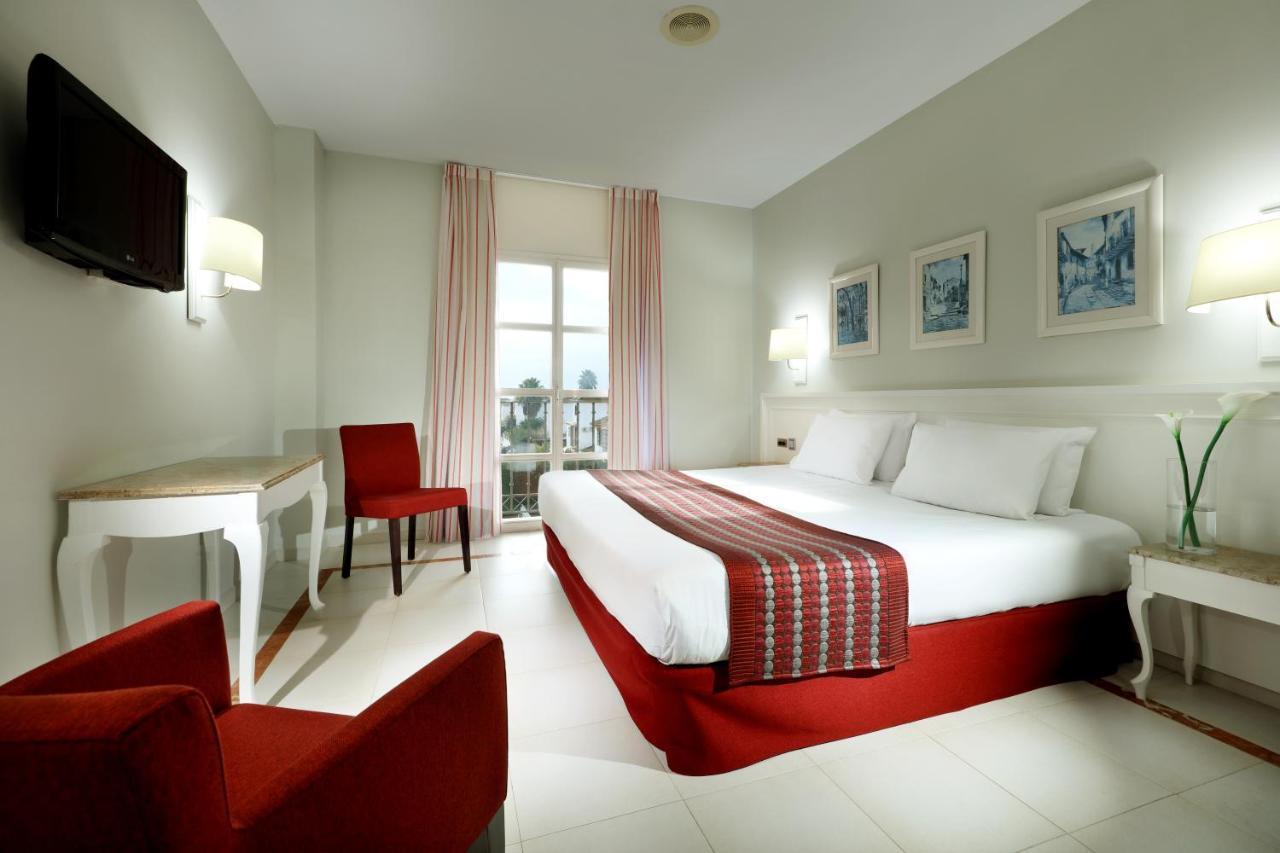 Exe Gran Hotel Solucar Sanlúcar la Mayor Екстериор снимка