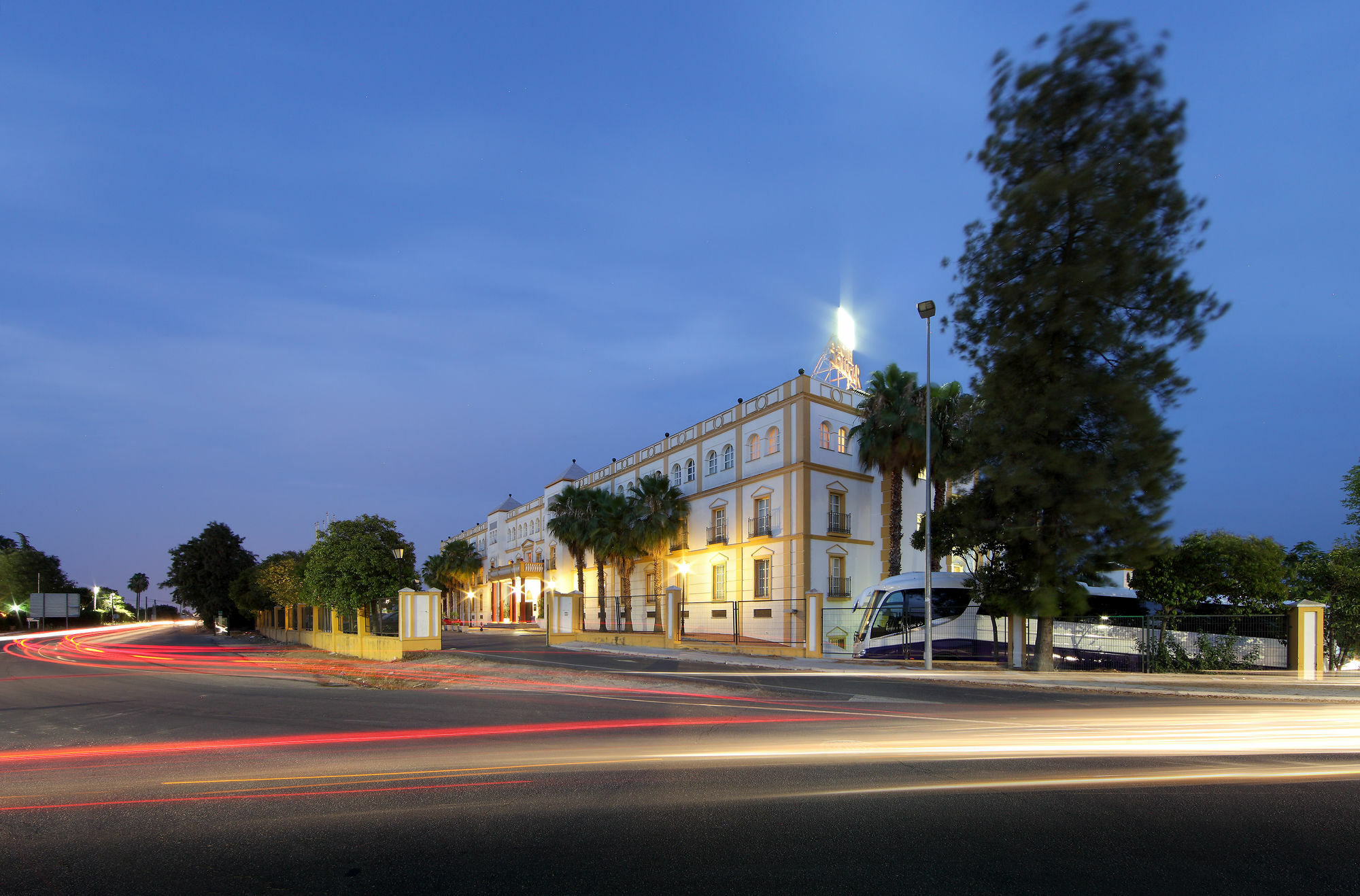 Exe Gran Hotel Solucar Sanlúcar la Mayor Екстериор снимка