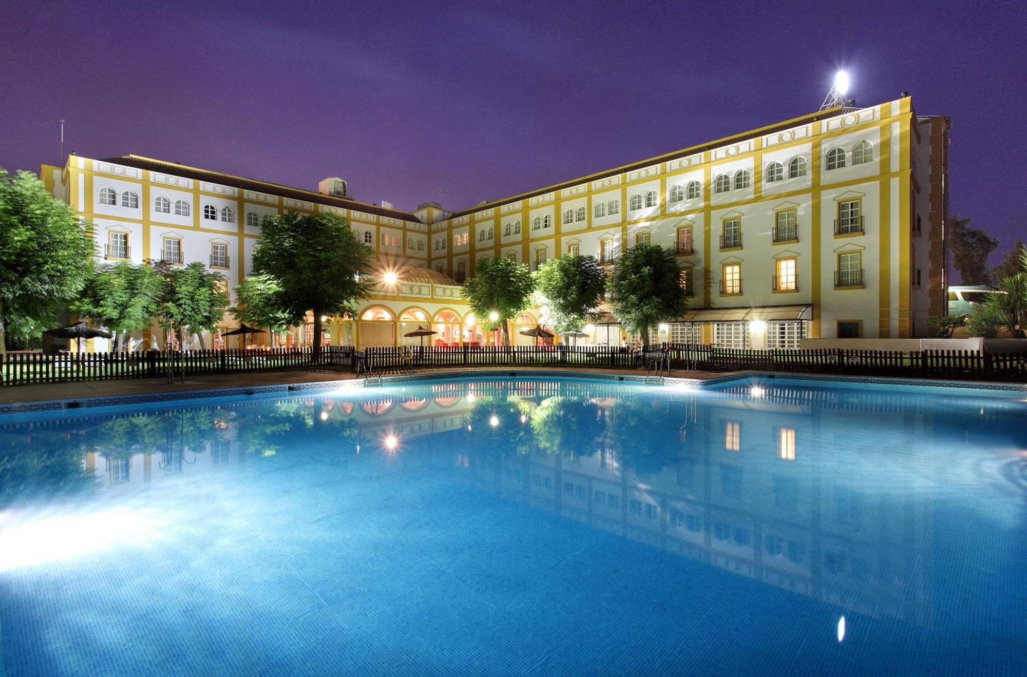Exe Gran Hotel Solucar Sanlúcar la Mayor Екстериор снимка